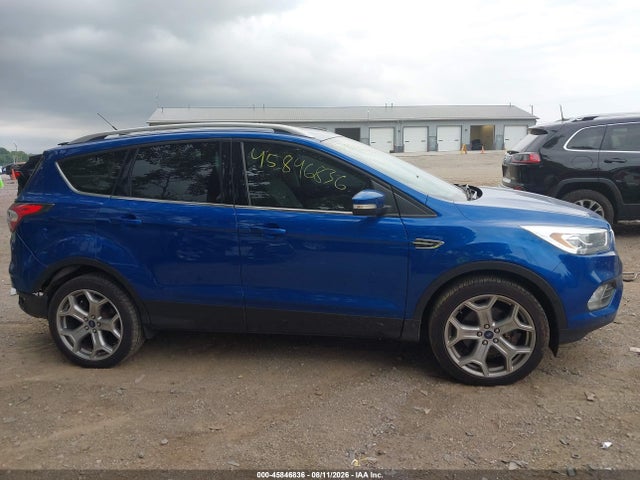 2017 Ford Escape Titanium მანქანა იყიდება აუქციონზე, vin: 1FMCU9J93HUA49468, აუქციონის ნომერი: 45846836