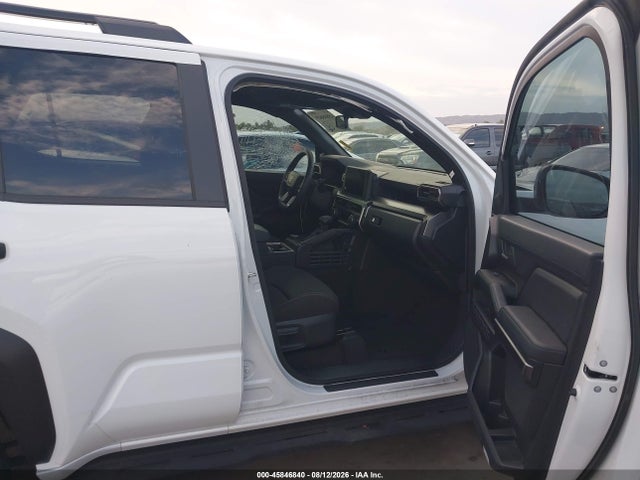 Продажа на аукционе авто 2025 Toyota 4runner Sr5, vin: JTEVA5AR4S5004387, номер лота: 45846840