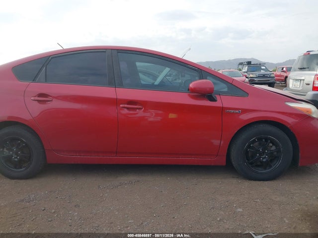 Toyota Prius Two 2014 JTDKN3DU5E0373907 Image 13