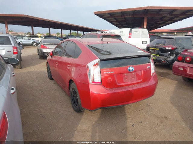Toyota Prius Two 2014 JTDKN3DU5E0373907 Image 3