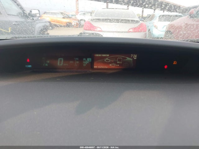 Toyota Prius Two 2014 JTDKN3DU5E0373907 Image 7
