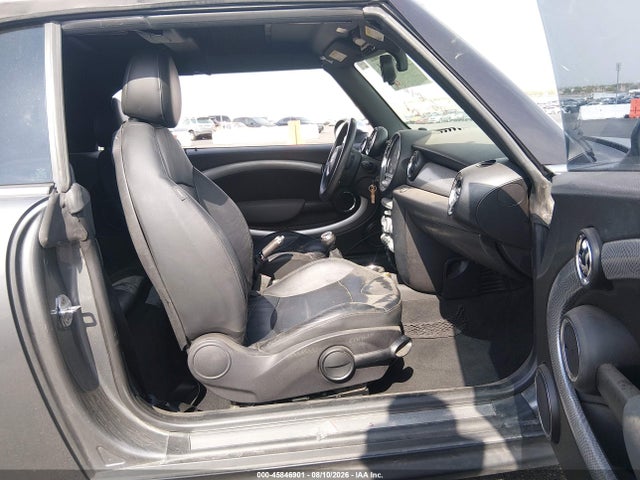 2009 Mini Cooper S მანქანა იყიდება აუქციონზე, vin: WMWMS33569TY50244, აუქციონის ნომერი: 45846901