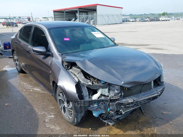 45846905 :رقم المزاد ، 1HGCR2F31GA102509 vin ، 2016 Honda Accord Lx مزاد بيع