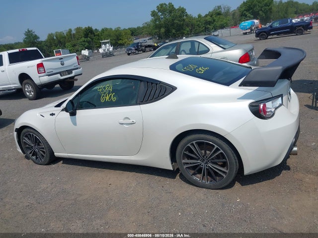 2013 Scion Fr-s მანქანა იყიდება აუქციონზე, vin: JF1ZNAA18D2703822, აუქციონის ნომერი: 45846906