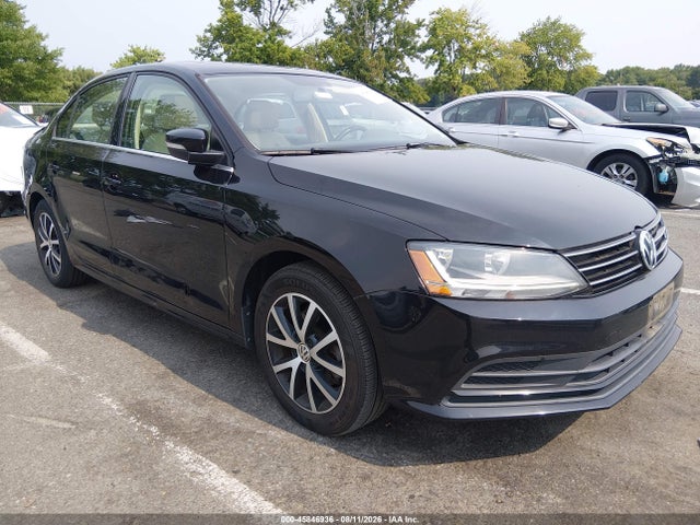 45846936 :رقم المزاد ، 3VWDB7AJ7HM388927 vin ، 2017 Volkswagen Jetta 1.4t Se مزاد بيع