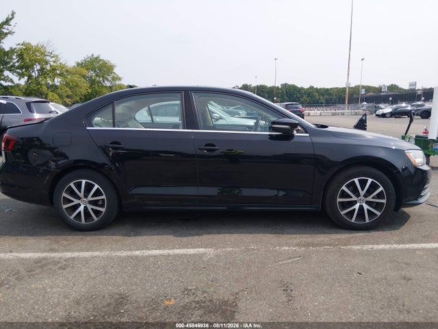 2017 Volkswagen Jetta 1.4t Se მანქანა იყიდება აუქციონზე, vin: 3VWDB7AJ7HM388927, აუქციონის ნომერი: 45846936