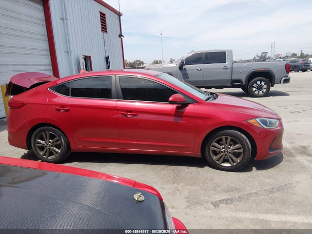 Hyundai ELANTRA SEL 2018 5NPD84LFXJH252795 Image 13