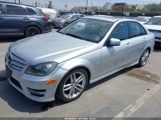 Продажа на аукционе авто 2012 Mercedes-benz C 250 Sport, vin: WDDGF4HB1CA674849, номер лота: 45846979