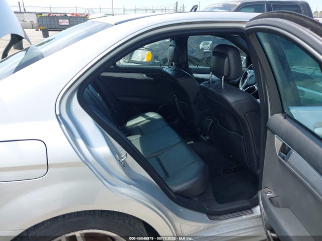 Продажа на аукционе авто 2012 Mercedes-benz C 250 Sport, vin: WDDGF4HB1CA674849, номер лота: 45846979
