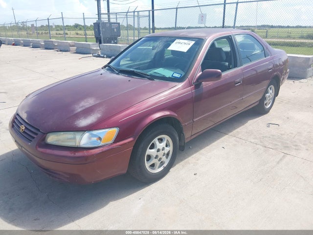45847028 :رقم المزاد ، 4T1BG22K9VU054455 vin ، 1997 Toyota Camry Le مزاد بيع