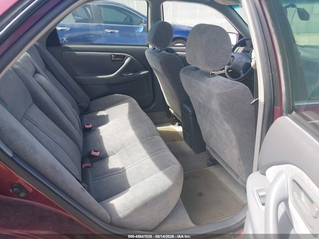 45847028 :رقم المزاد ، 4T1BG22K9VU054455 vin ، 1997 Toyota Camry Le مزاد بيع