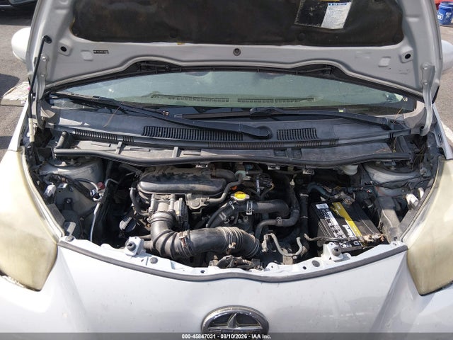 JTNJJXB02EJ026877 Scion Iq 10 Series