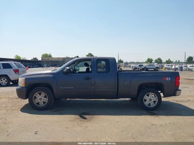 Продажа на аукционе авто 2011 Chevrolet Silverado 1500 Lt, vin: 1GCRKSE38BZ138464, номер лота: 45847058