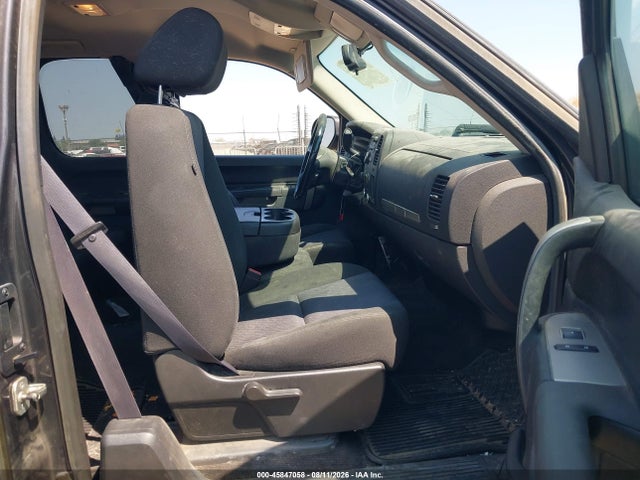 Продажа на аукционе авто 2011 Chevrolet Silverado 1500 Lt, vin: 1GCRKSE38BZ138464, номер лота: 45847058