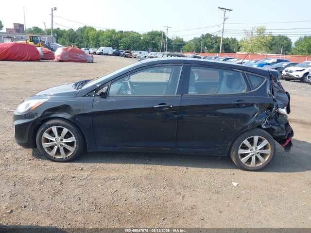 45847075 :رقم المزاد ، KMHCU5AE7DU119845 vin ، 2013 Hyundai Accent Se مزاد بيع