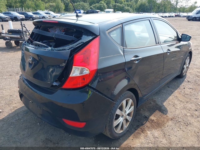 45847075 :رقم المزاد ، KMHCU5AE7DU119845 vin ، 2013 Hyundai Accent Se مزاد بيع