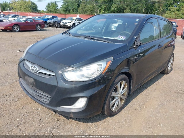 45847075 :رقم المزاد ، KMHCU5AE7DU119845 vin ، 2013 Hyundai Accent Se مزاد بيع