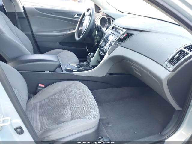 45847093 :رقم المزاد ، 5NPEB4AC8DH744115 vin ، 2013 Hyundai Sonata Gls مزاد بيع