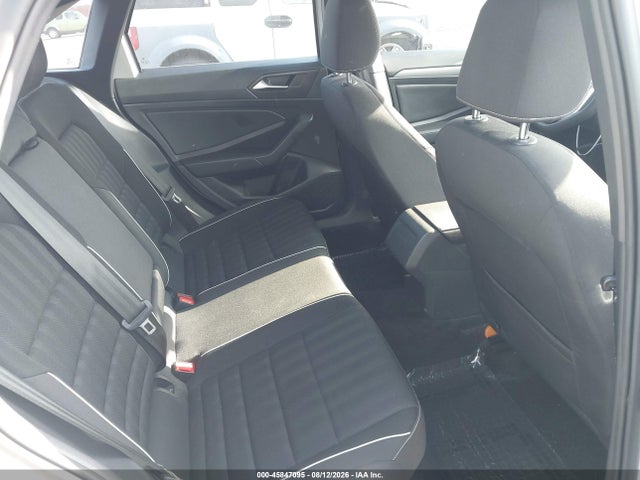 3VWBM7BUXPM010965 Volkswagen Jetta 1.5t Sport
