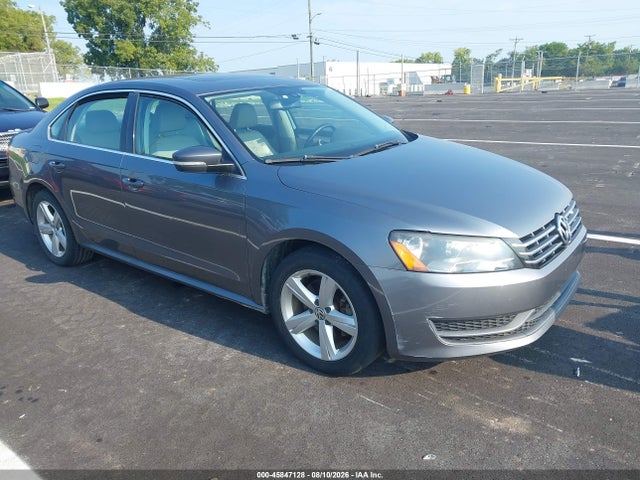 Auction sale of the 2013 Volkswagen Passat 2.0l Tdi Se, vin: 1VWBN7A31DC012753, lot number: 45847128