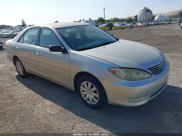 Продаж на аукціоні авто 2005 Toyota Camry Le/xle/se, vin: 4T1BE32K65U577329, номер лоту: 45847134