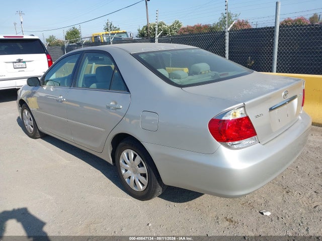 Продаж на аукціоні авто 2005 Toyota Camry Le/xle/se, vin: 4T1BE32K65U577329, номер лоту: 45847134