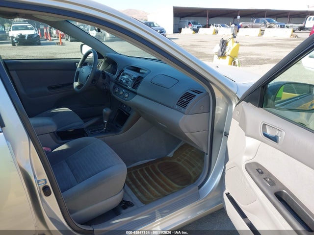 Продаж на аукціоні авто 2005 Toyota Camry Le/xle/se, vin: 4T1BE32K65U577329, номер лоту: 45847134