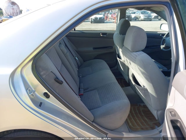 Продаж на аукціоні авто 2005 Toyota Camry Le/xle/se, vin: 4T1BE32K65U577329, номер лоту: 45847134