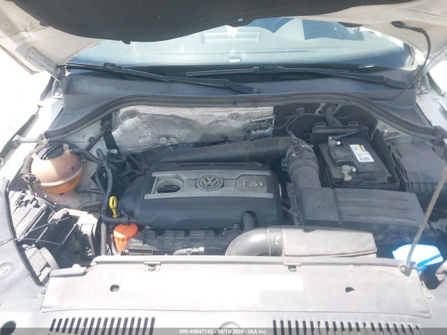 2015 Volkswagen Tiguan S მანქანა იყიდება აუქციონზე, vin: WVGAV7AX7FW505321, აუქციონის ნომერი: 45847142