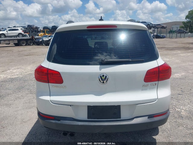 2015 Volkswagen Tiguan S მანქანა იყიდება აუქციონზე, vin: WVGAV7AX7FW505321, აუქციონის ნომერი: 45847142