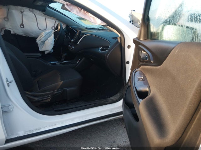 Продажа на аукционе авто 2020 Chevrolet Malibu Fwd 1fl, vin: 1G1ZC5ST9LF142649, номер лота: 45847178