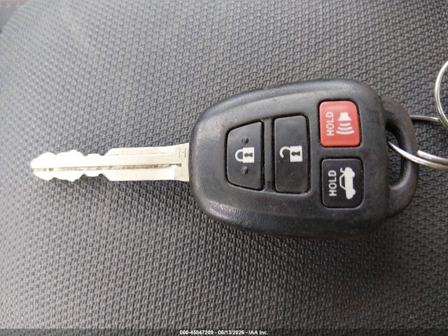 Продаж на аукціоні авто 2018 Toyota Corolla Le, vin: 5YFBURHE4JP751403, номер лоту: 45847209