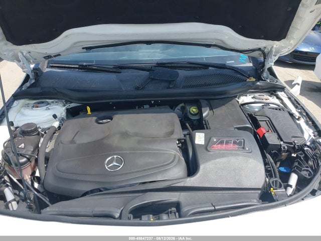 WDDSJ4EB9KN749446 Mercedes-Benz CLA 250