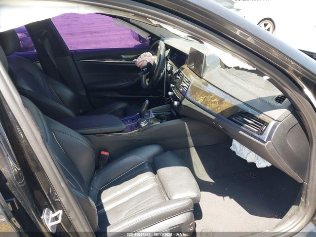 WBAJE5C31HG915951 BMW 540I