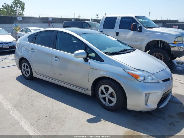 45847267 :رقم المزاد ، JTDKN3DU3D5558135 vin ، 2013 Toyota Prius Four مزاد بيع