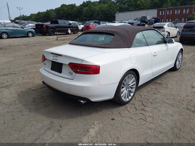 Продажа на аукционе авто 2011 Audi A5 2.0t Premium, vin: WAULFAFH6BN016429, номер лота: 45847287