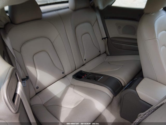 Продажа на аукционе авто 2011 Audi A5 2.0t Premium, vin: WAULFAFH6BN016429, номер лота: 45847287