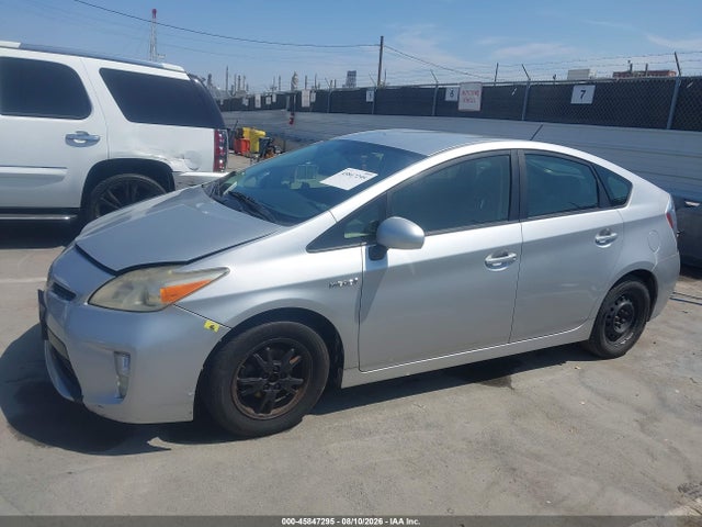 Продаж на аукціоні авто 2015 Toyota Prius Two, vin: JTDKN3DU0F1926698, номер лоту: 45847295