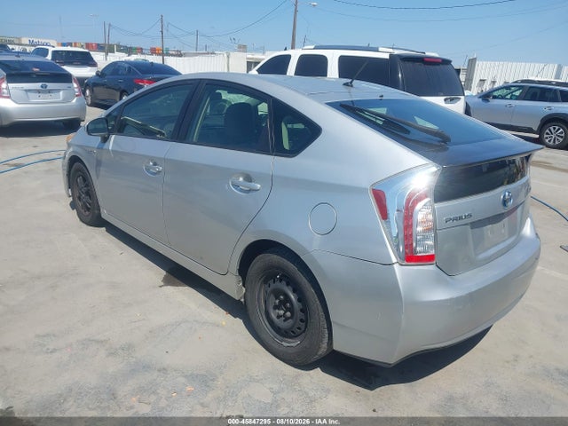 Продаж на аукціоні авто 2015 Toyota Prius Two, vin: JTDKN3DU0F1926698, номер лоту: 45847295