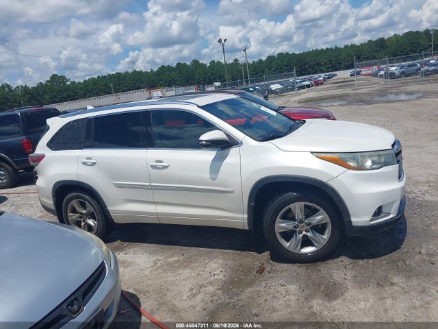 Toyota Highlander Limited V6 2015 5TDDKRFHXFS155271 Image 13