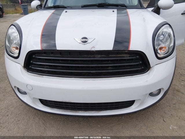Продаж на аукціоні авто 2014 Mini Countryman Cooper, vin: WMWZB3C58EWR37738, номер лоту: 45847350