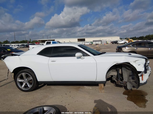 Aukcja sprzedaży 2015 Dodge Challenger Sxt, vin: 2C3CDZAG6FH723622, numer aukcji: 45847351