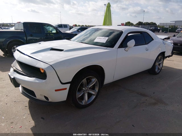 Aukcja sprzedaży 2015 Dodge Challenger Sxt, vin: 2C3CDZAG6FH723622, numer aukcji: 45847351