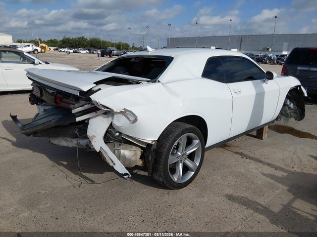 Aukcja sprzedaży 2015 Dodge Challenger Sxt, vin: 2C3CDZAG6FH723622, numer aukcji: 45847351