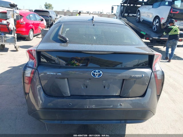 JTDKARFU7J3064945 Toyota Prius Three