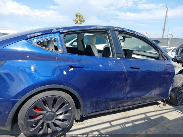 7SAYGDEF2NF491542 Tesla Model Y Performance Dual Motor All-wheel Drive