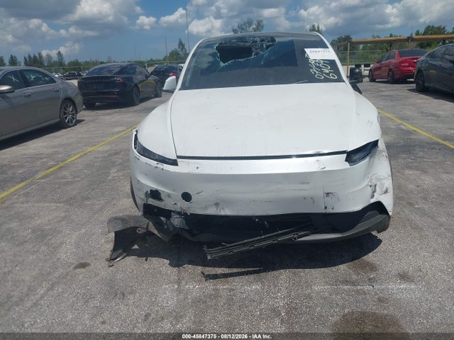 45847375 :رقم المزاد ، 7SAYGDEE9TA640997 vin ، 2026 Tesla Model Y All-wheel Drive/long Range Launch Series/premium All-wheel Drive مزاد بيع