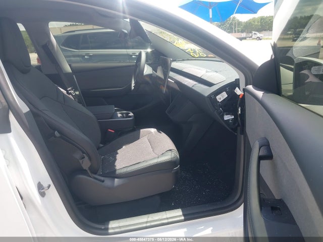 45847375 :رقم المزاد ، 7SAYGDEE9TA640997 vin ، 2026 Tesla Model Y All-wheel Drive/long Range Launch Series/premium All-wheel Drive مزاد بيع