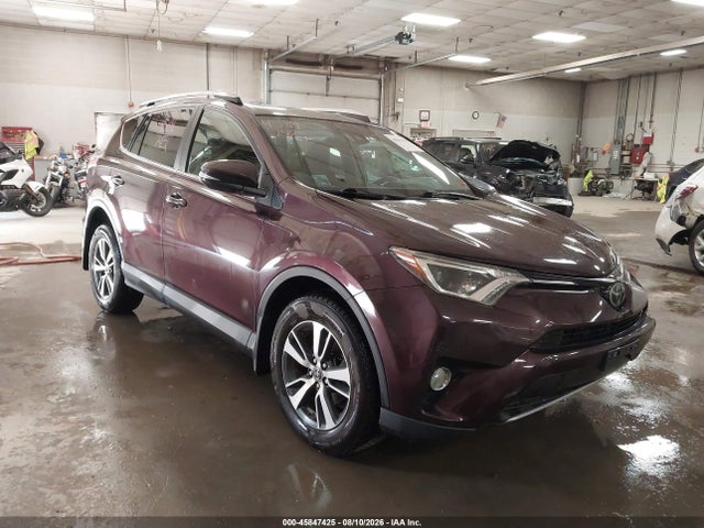 45847425 :رقم المزاد ، 2T3RFREV1JW818493 vin ، 2018 Toyota Rav4 Xle مزاد بيع