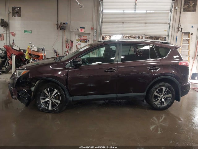 45847425 :رقم المزاد ، 2T3RFREV1JW818493 vin ، 2018 Toyota Rav4 Xle مزاد بيع